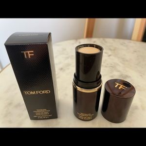 Tom Ford Traceless Foundation Stick 15g Color 1.1Warm Sand